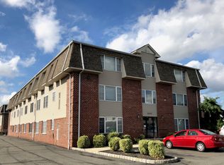 1020 W Elizabeth Ave APT C7, Linden, NJ 07036
