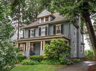 180 Kenyon St, Hartford, CT 06105