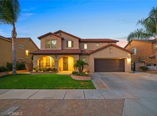 6013 Flagstaff Dr, Eastvale, CA 92880
