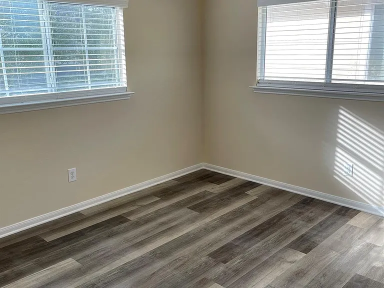 1755 Nichole Woods Dr — Photo 22