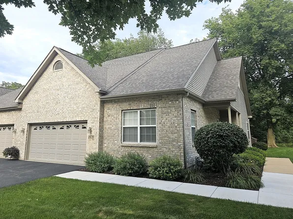 1670 Overlook Dr, Dixon, IL 61021