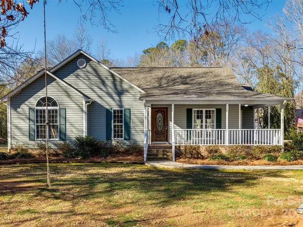 1226 Dunlap Roddey Rd, Rock Hill, SC 29730