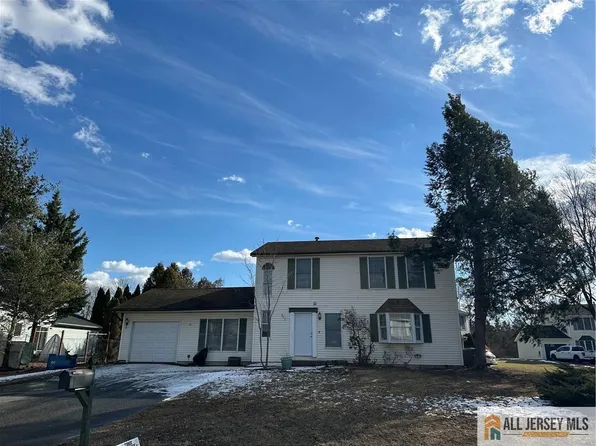 973 E Lincoln Ave, Piscataway, NJ 08854