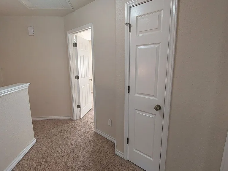 4916 Appleseed Ct — Photo 7