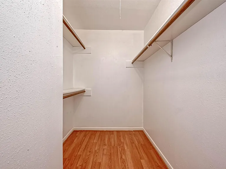 8299 Cambridge St #1705 — Photo 22