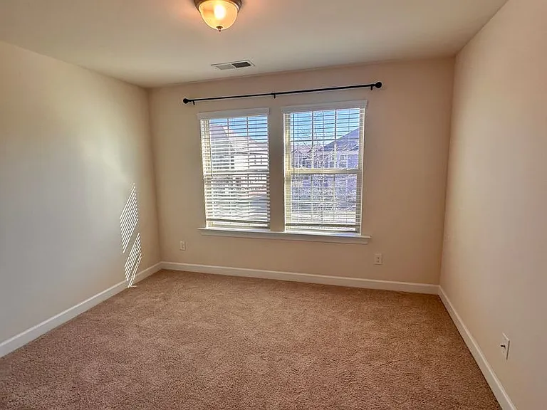 5607 Garrow Glen Rd — Photo 23