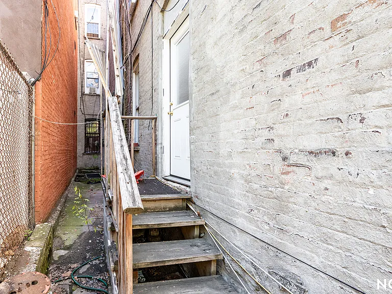 1308 Prospect Pl #1 — Photo 33