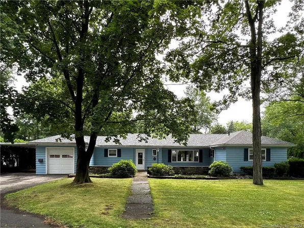 49 White Avenue, Middlebury, CT 06762