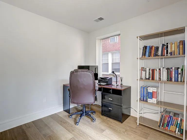 3211 Wisconsin Ave NW #102 — Photo 4