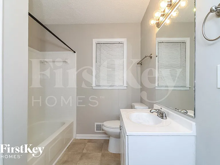 1020 Tanglewood Trl — Photo 14