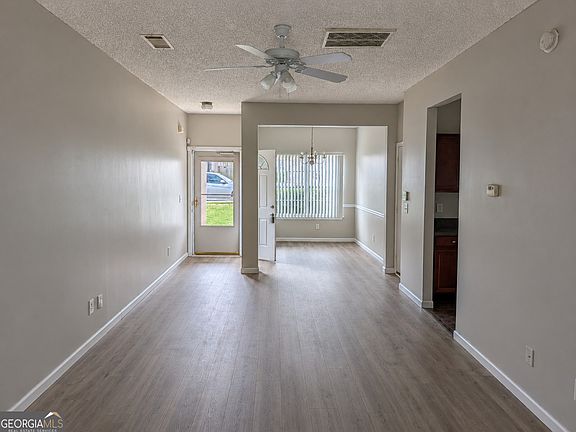 2nd image of 7760 Newbury Dr