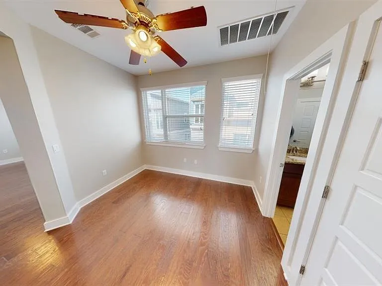 2021 Geniveive Ln #288C — Photo 13