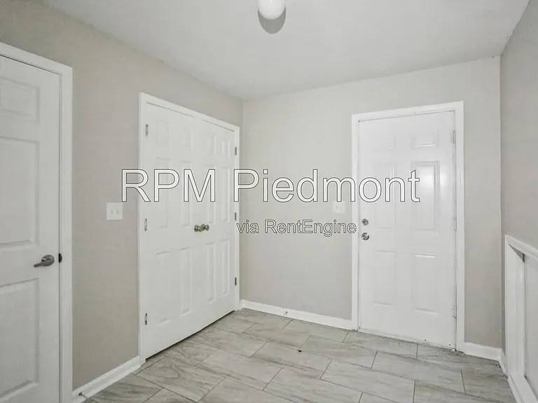 740 Prince Pl NW — Photo 21