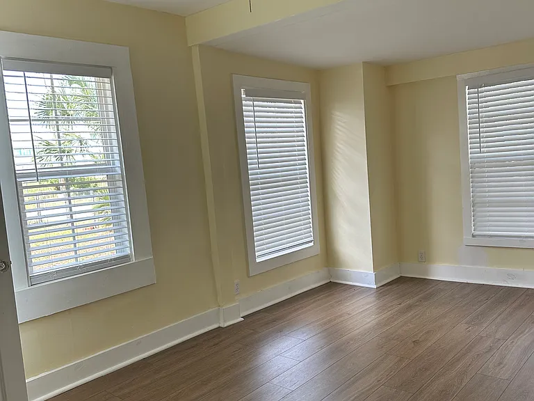 Front bedroom is roughly 19x11.