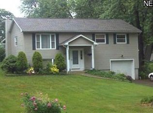 3341 Rhapsody Ln, Clinton, OH 44216