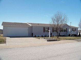 2861 S Greenfield Rd, Brookline, MO 65619