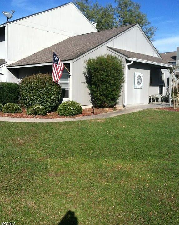 2nd image of 255 Highpoint Dr