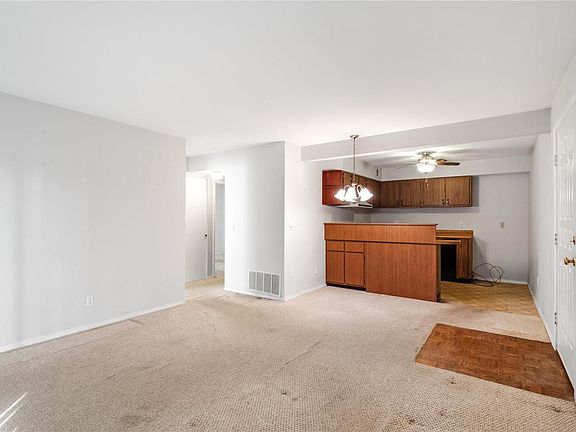 3rd image of 1107 Mariedale Ct APT D