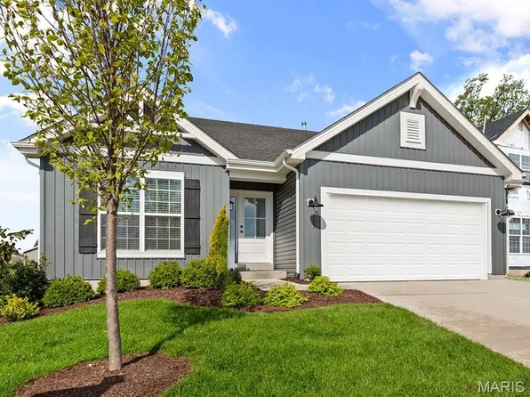 154 Bell Blvd, Wentzville, MO 63385