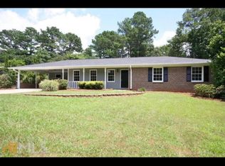 2360 Holly Springs Rd NE, Marietta, GA 30062