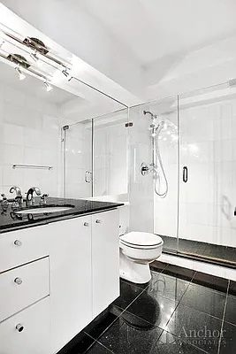 Rented by Anchor Associates | media 6