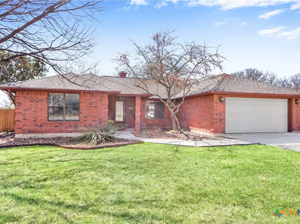 1941 Tiara Dr, New Braunfels, TX 78130