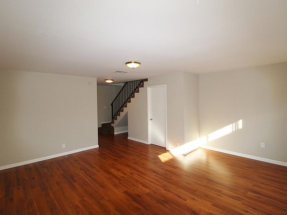 4th image of 10255 Tujunga Canyon Blvd APT 14