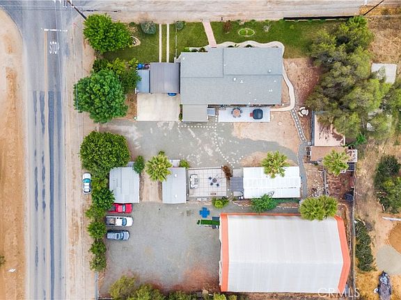 2nd image of 20970 Rider St