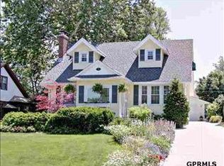 4415 William St, Omaha, NE 68105