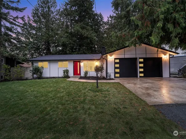 12278 Densmore Avenue N, Seattle, WA 98133