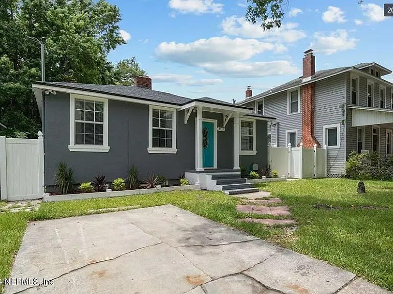 4532 Polaris St — Photo 2