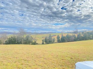 Haw Ridge Rd, Piney flats, TN 37686