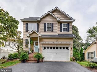 906 Blue Ridge Dr, Annapolis, MD 21409
