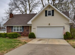 4553 S Graystone Ct, Springfield, MO 65804
