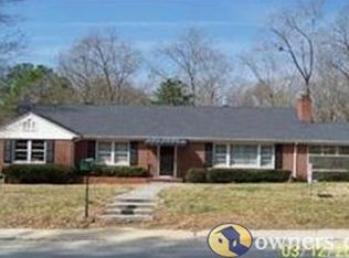 1117 Roberts St, Camden, SC 29020