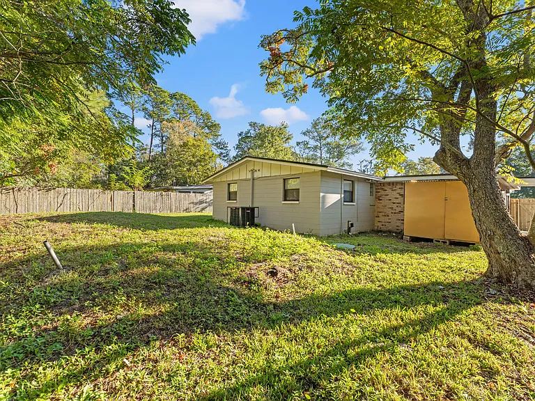 10172 Melanie Ave — Photo 18
