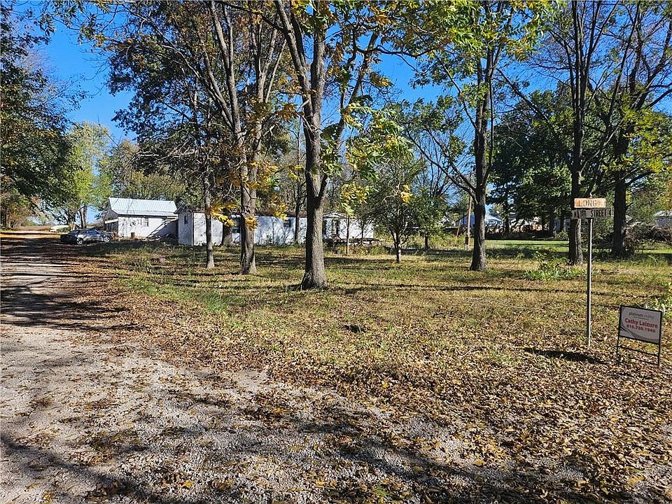 606 N 1st St, Creighton, MO 64739 MLS 2461473 Zillow