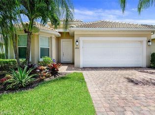 28011 Pisces Ln, Bonita Springs, FL 34135