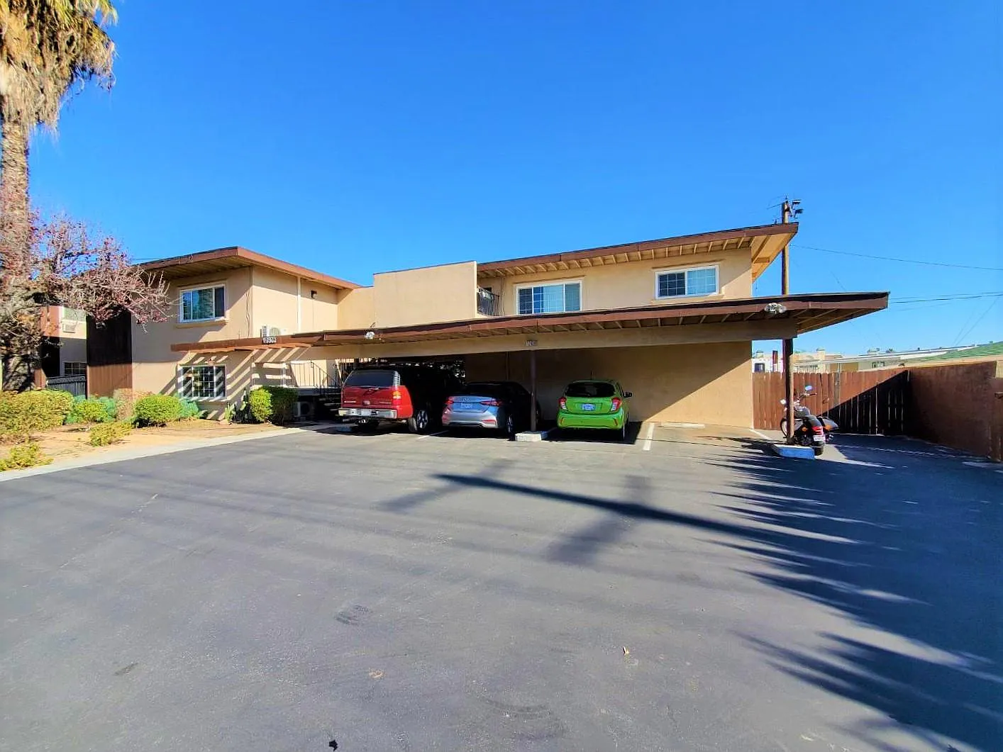 2 bed, 850 sqft, $1,795 — Photo 2