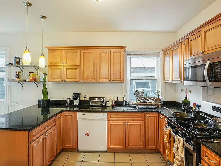 13 Sachem St #1 — Photo 6