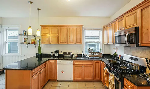 13 Sachem St #4 Photo 1