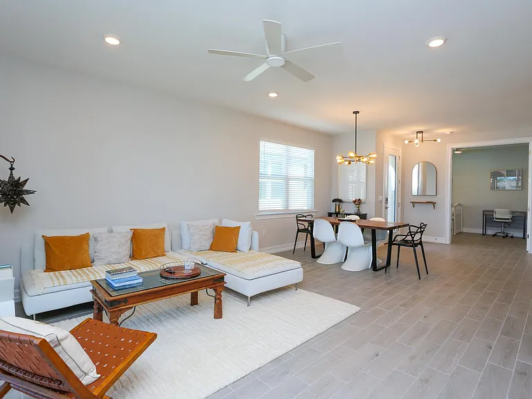 1177 Enbrook Loop — Photo 3