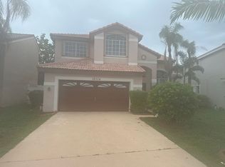 18334 SW 4th Ct, Hollywood, FL 33029