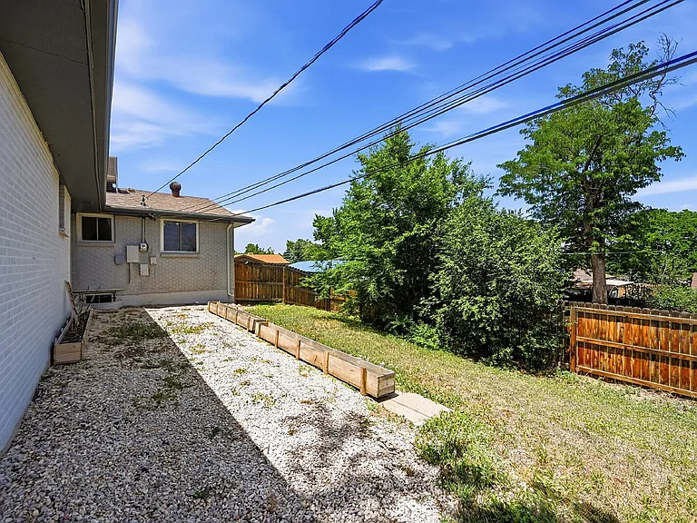 6610 Depew Ct — Photo 33