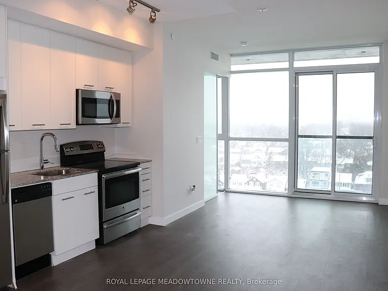 2055 Danforth Ave #903 — Photo 7