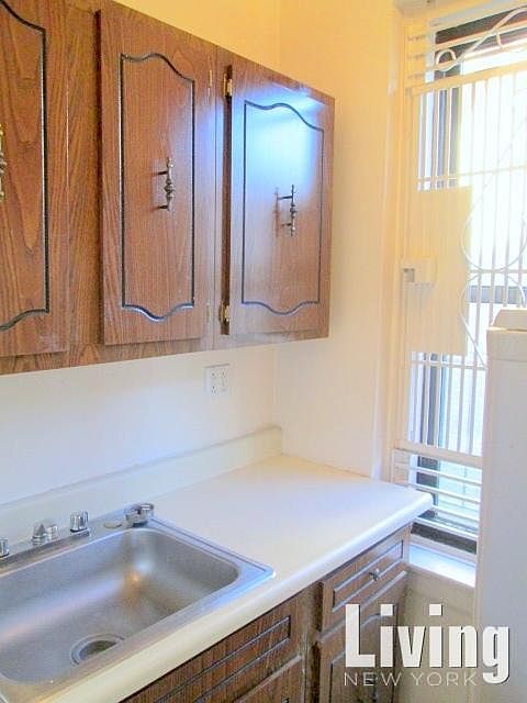2nd image of 1224 Saint Nicholas Ave APT 3A