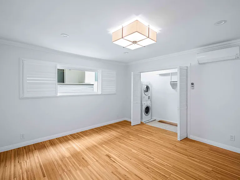 332 S Rexford Dr #1 — Photo 19