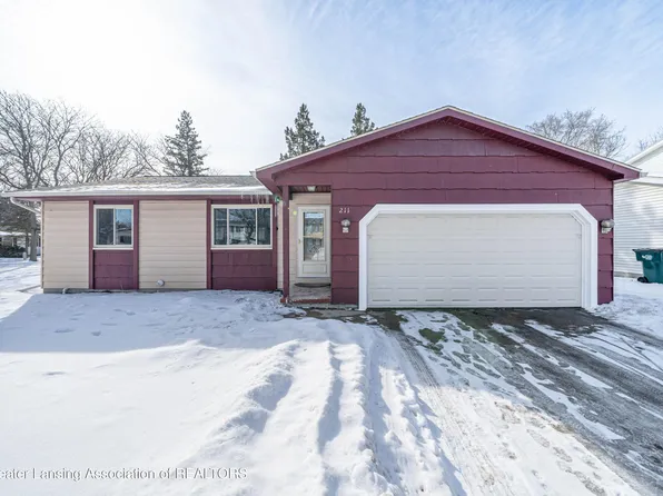 211 Raritan Rd, Lansing, MI 48911
