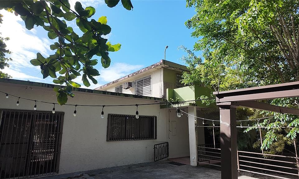 1st image of 690 Los Naborias St