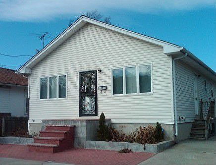 1st image of 85 Lincoln Blvd